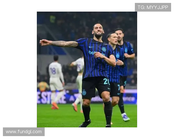 国米主场3-0力克佛罗伦萨，以双响升至意甲射手榜第一，恰20当选全场最佳