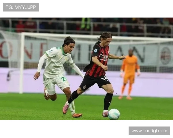 迈尼昂关键时刻扑出点球展现自信赢得队友信任助球队守住胜利